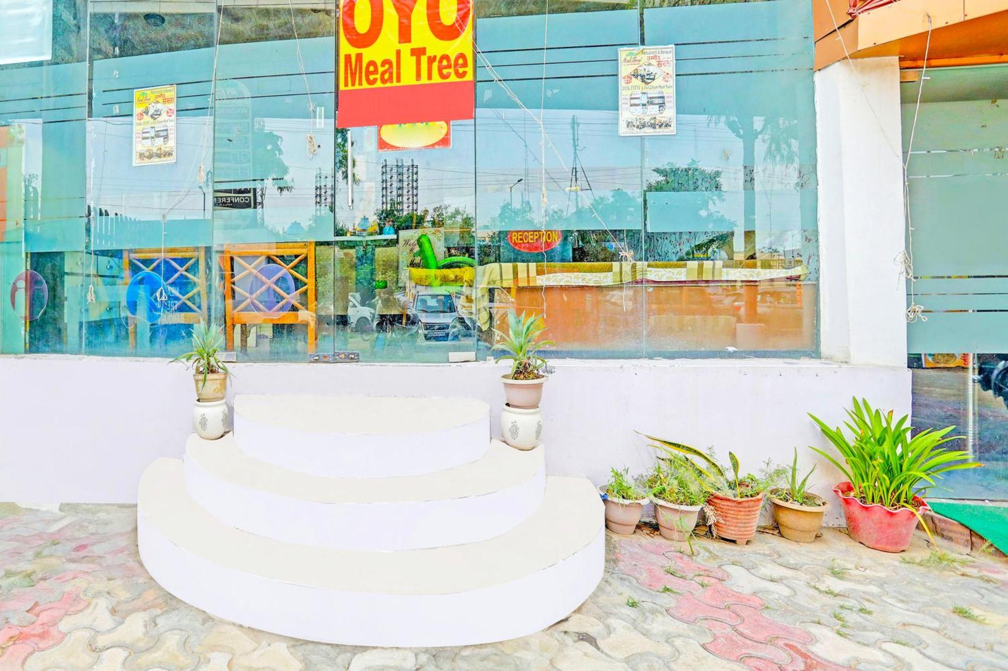 Spot On Meal Tree Hotel Ghaziabad Exterior foto